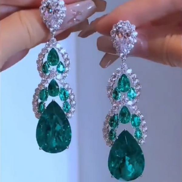 10.0CT Diamond Wood Color Emerald Water Drop Drill Ear Nail Earrings