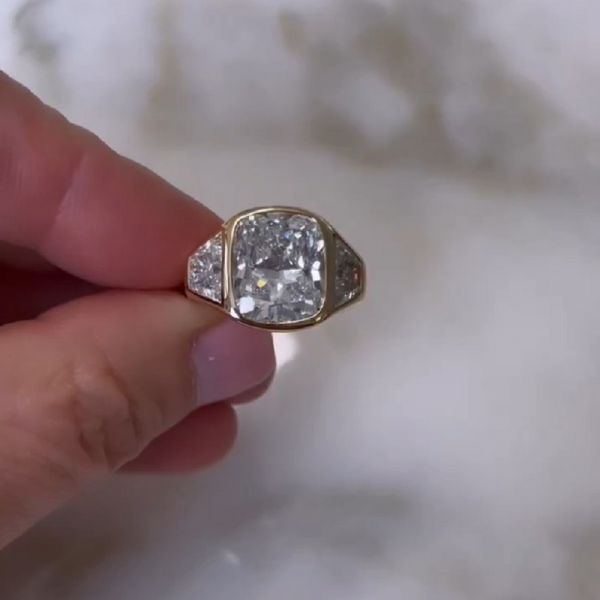6.04 Carat One-of-a-Kind Ring with Cushion Diamond and Trapezoid Diamond Sides