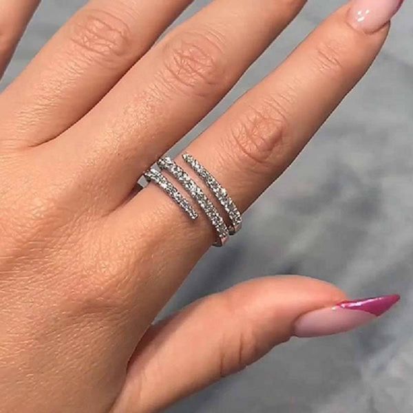 1.0 Carat Unique Round Cut Wedding Band