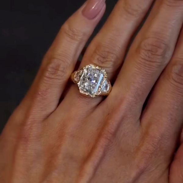 4ct Vintage Art Design Three-stone Radiant Cut  Ring